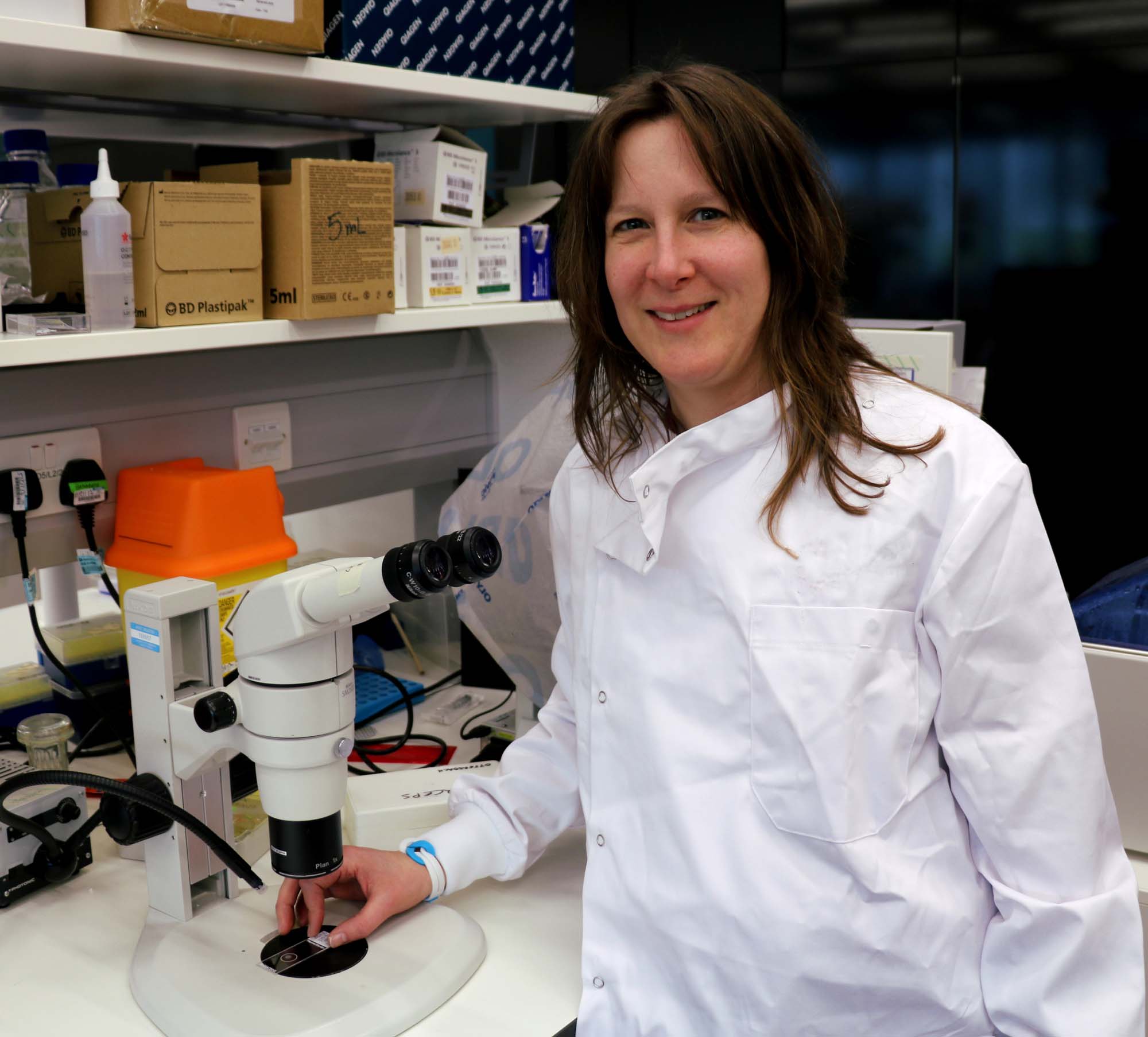 Katrin Ottersbach in the lab