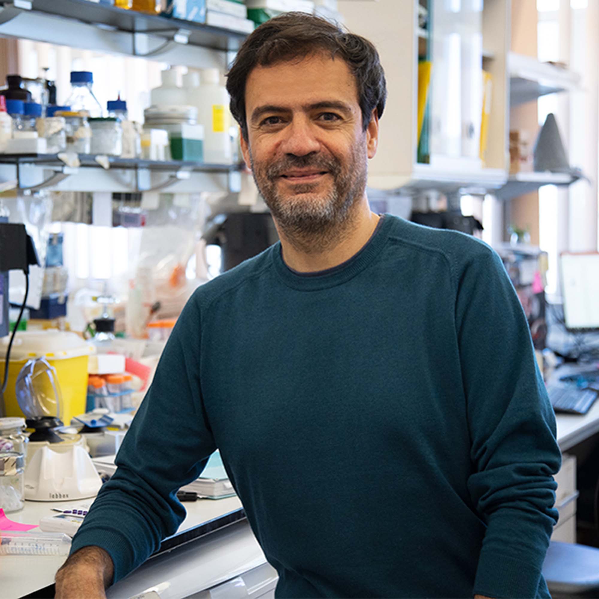 Joao Barata in the lab