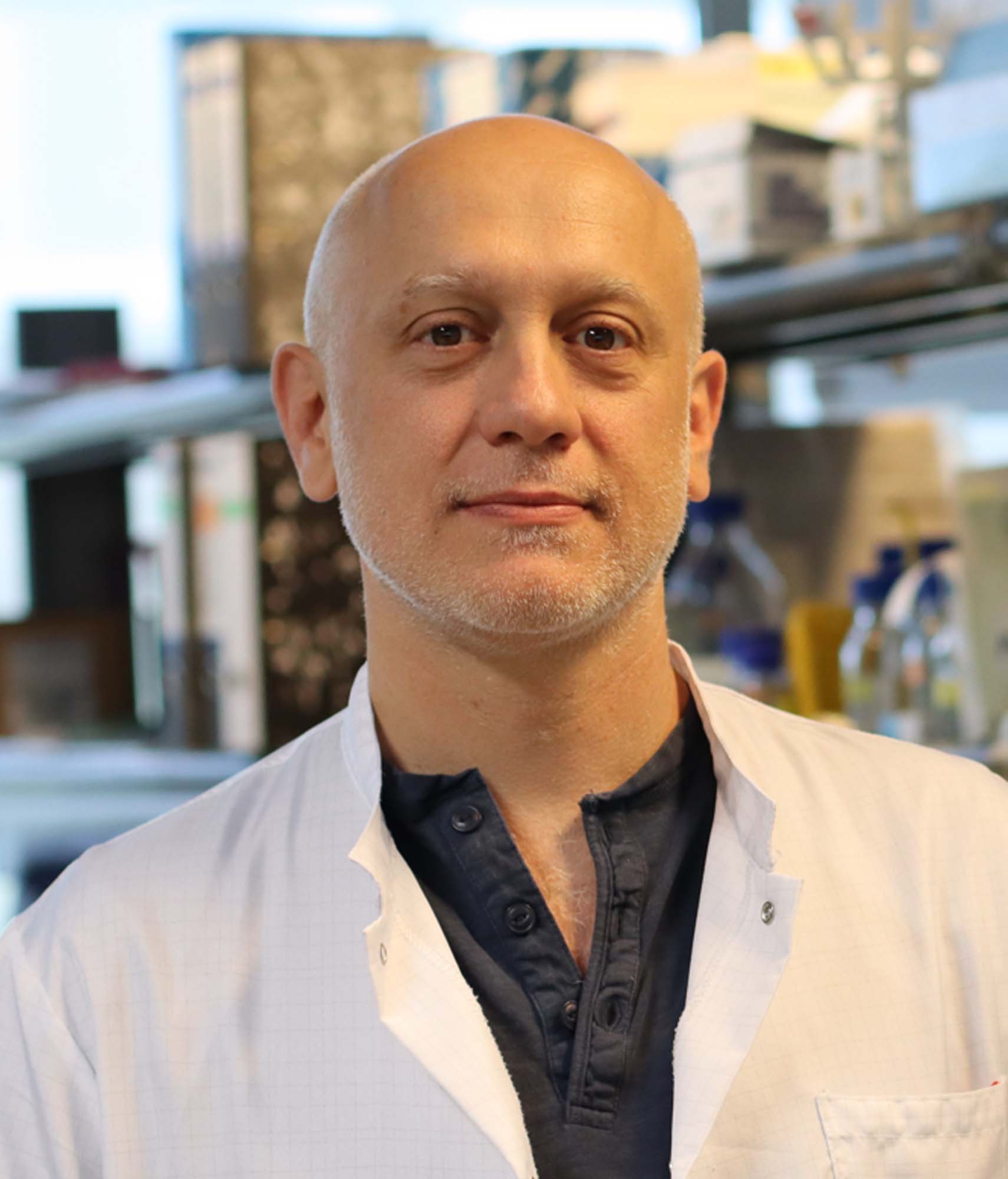 Andres Hidalgo Headshot