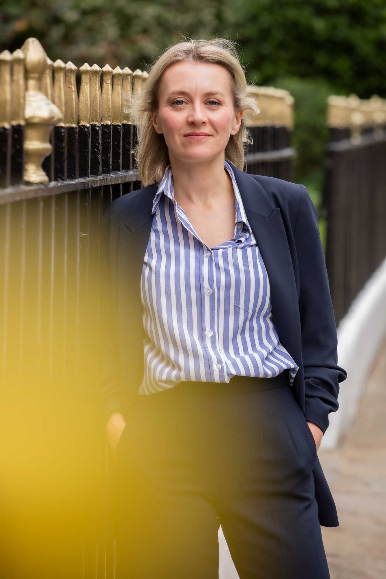 Helen Rippon Headshot